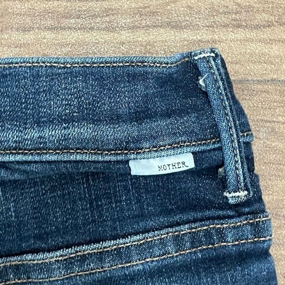 Mother The Swooner Jeans, Partner in Crime Wash - Picture 7 of 10